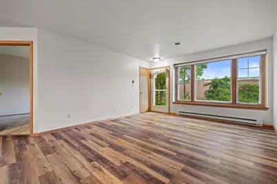 3120  Wood Rd #13F, Racine, WI 53406 - Photo 4