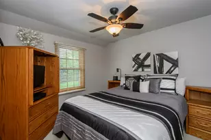 W160N10664 Fieldstone Pass, Germantown, WI 53022 - Photo 20