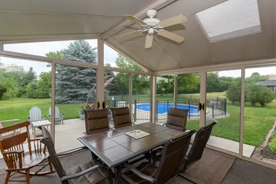 W160N10664  Fieldstone Pass, Germantown, WI 53022 - Photo 16
