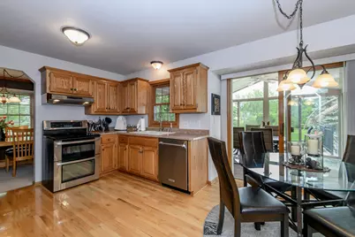 W160N10664  Fieldstone Pass, Germantown, WI 53022 - Photo 10