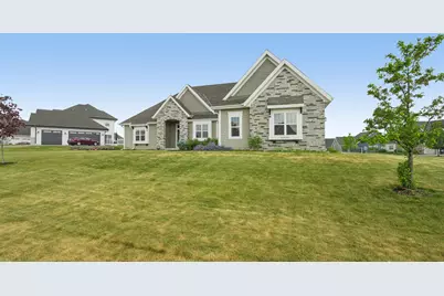 N66W15859  Winnebago Trl, Menomonee Falls, WI 53051 - Photo 38