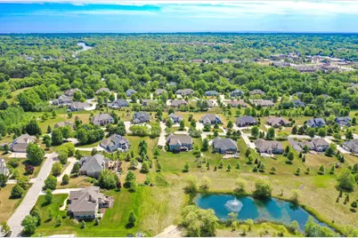 11511 N Oakview Ct, Mequon, WI 53092 - Photo 42