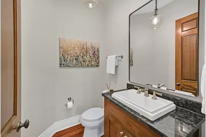11511 N Oakview Ct, Mequon, WI 53092 - Photo 26