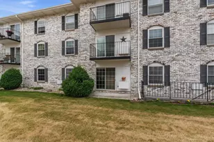 125 N University Dr, West Bend, WI 53095 - Photo 10