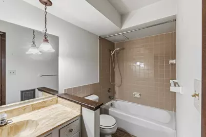 125 N University Dr #105, West Bend, WI 53095 - Photo 8