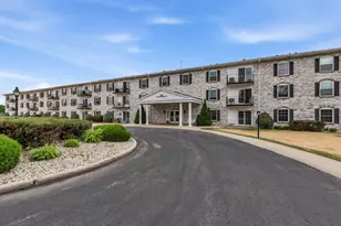 125 N University Dr, West Bend, WI 53095 - Photo 12