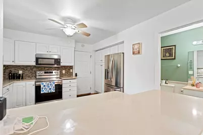 N76W14321  Lari Lou Dr, Menomonee Falls, WI 53051 - Photo 26
