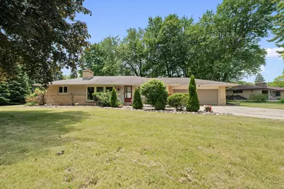 N76W14321  Lari Lou Dr, Menomonee Falls, WI 53051 - Photo 1