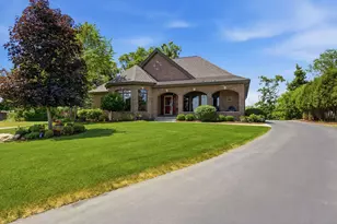 180 Monastery Hill Dr, Lac La Belle, WI 53066 - Photo 38