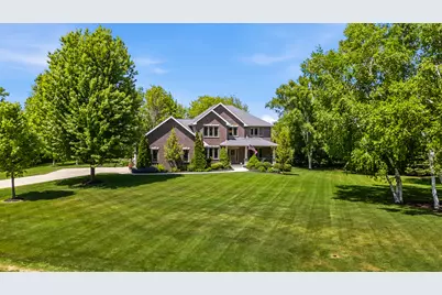 4720  Stonefield Rd, Sheboygan, WI 53083 - Photo 2