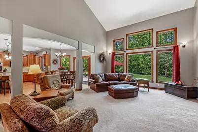 4720  Stonefield Rd, Sheboygan, WI 53083 - Photo 8