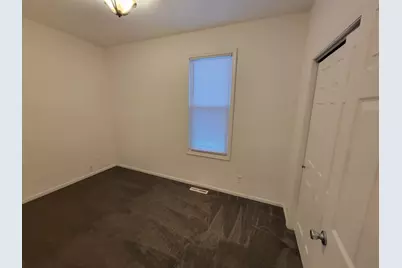 2810 S Lenox St, Milwaukee, WI 53207 - Photo 20