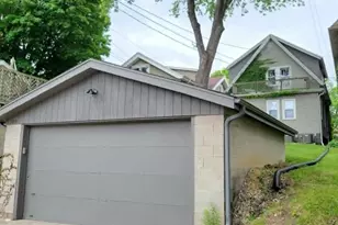 2810 S Lenox St, Milwaukee, WI 53207 - Photo 68