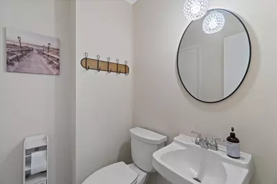 4201 W Cherrywood Ln, Brown Deer, WI 53209 - Photo 12