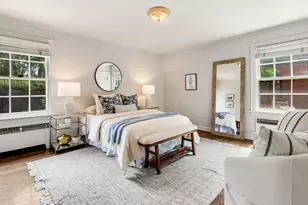 2036 N Lake Dr, Milwaukee, WI 53202 - Photo 6