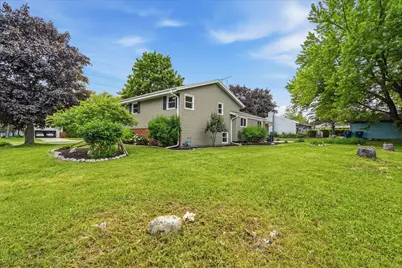 1620  1st Ave, Grafton, WI 53024 - Photo 30