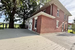 W12040 Sullivan Rd, Portland, WI 53594 - Photo 6