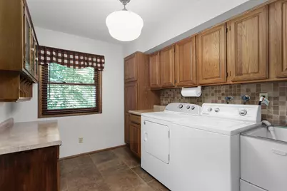 5600 S Kurtz Rd, Hales Corners, WI 53130 - Photo 22