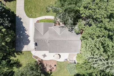 5600 S Kurtz Rd, Hales Corners, WI 53130 - Photo 54