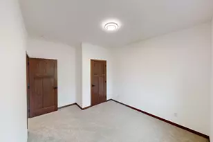 1222 Leo Dr, Holmen, WI 54636 - Photo 6