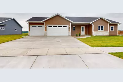 1222  Leo Dr, Holmen, WI 54636 - Photo 32