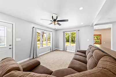11239 W 5 Mile Rd, Racine, WI 53126 - Photo 6