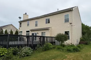 11039 W Fairlane Ave, Milwaukee, WI 53224 - Photo 10