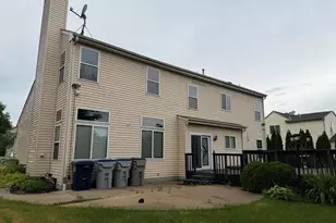 11039 W Fairlane Ave, Milwaukee, WI 53224 - Photo 12