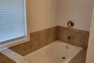 2810 S Lenox St, Milwaukee, WI 53207 - Photo 20