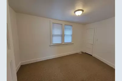 2810 S Lenox St, Milwaukee, WI 53207 - Photo 40