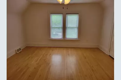 2810 S Lenox St, Milwaukee, WI 53207 - Photo 42