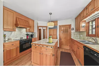 3290 N 44th St, Milwaukee, WI 53216 - Photo 12