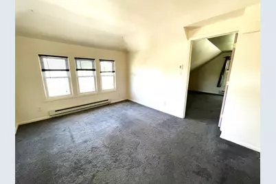 2401 W Plainfield Ave, Milwaukee, WI 53221 - Photo 16