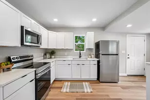 4758 N 49th St, Milwaukee, WI 53218 - Photo 6