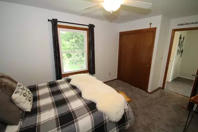 1400 S Ridgeway Rd, New Berlin, WI 53146 - Photo 22
