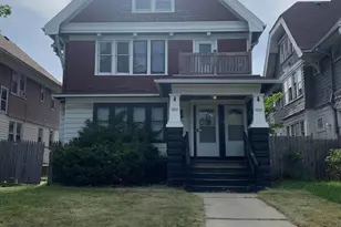 2867 N 37th St, Milwaukee, WI 53210 - Photo 2