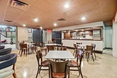 270 E Highland Ave #836, Milwaukee, WI 53202 - Photo 16