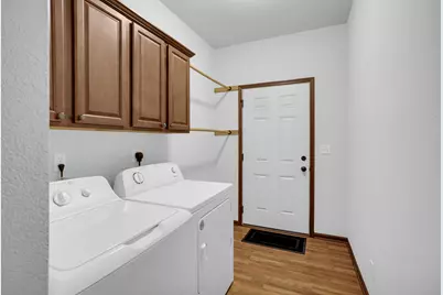 W348N5840  Snapdragon Ct, Oconomowoc, WI 53066 - Photo 20