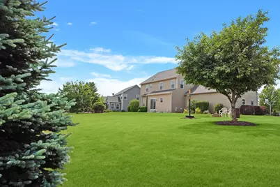 W348N5840  Snapdragon Ct, Oconomowoc, WI 53066 - Photo 34