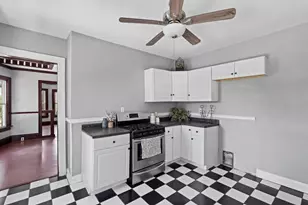 1501 S 62nd St, West Allis, WI 53214 - Photo 8