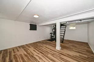 2218 N 56th St, Milwaukee, WI 53208 - Photo 32