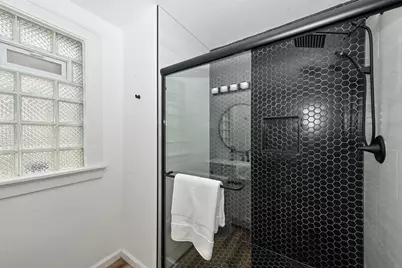 2218 N 56th St, Milwaukee, WI 53208 - Photo 14