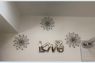 6650 W Clovernook Ct, Milwaukee, WI 53223 - Photo 26