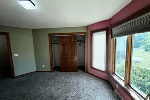 6429 N Sunny Point Rd, Glendale, WI 53217 - Photo 16