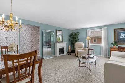 935  Virginia St, Racine, WI 53405 - Photo 6