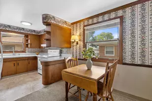935 Virginia St, Racine, WI 53405 - Photo 8
