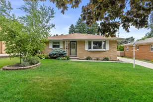 935 Virginia St, Racine, WI 53405 - Photo 2