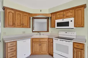 3801 S 14th St, Sheboygan, WI 53081 - Photo 4
