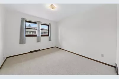 3801 S 14th St, Sheboygan, WI 53081 - Photo 18