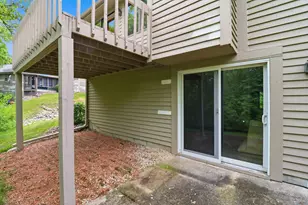 2962 Madison St, Waukesha, WI 53188 - Photo 28